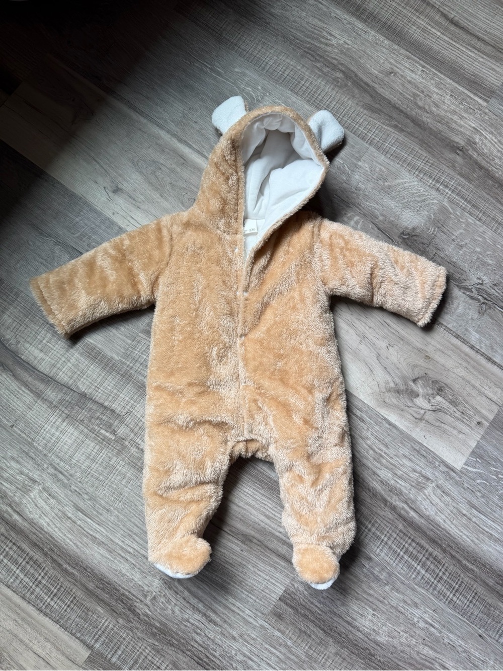 PatPat NWT Tan Plush Baby Bear Romper Outfit Size 0-3 Months